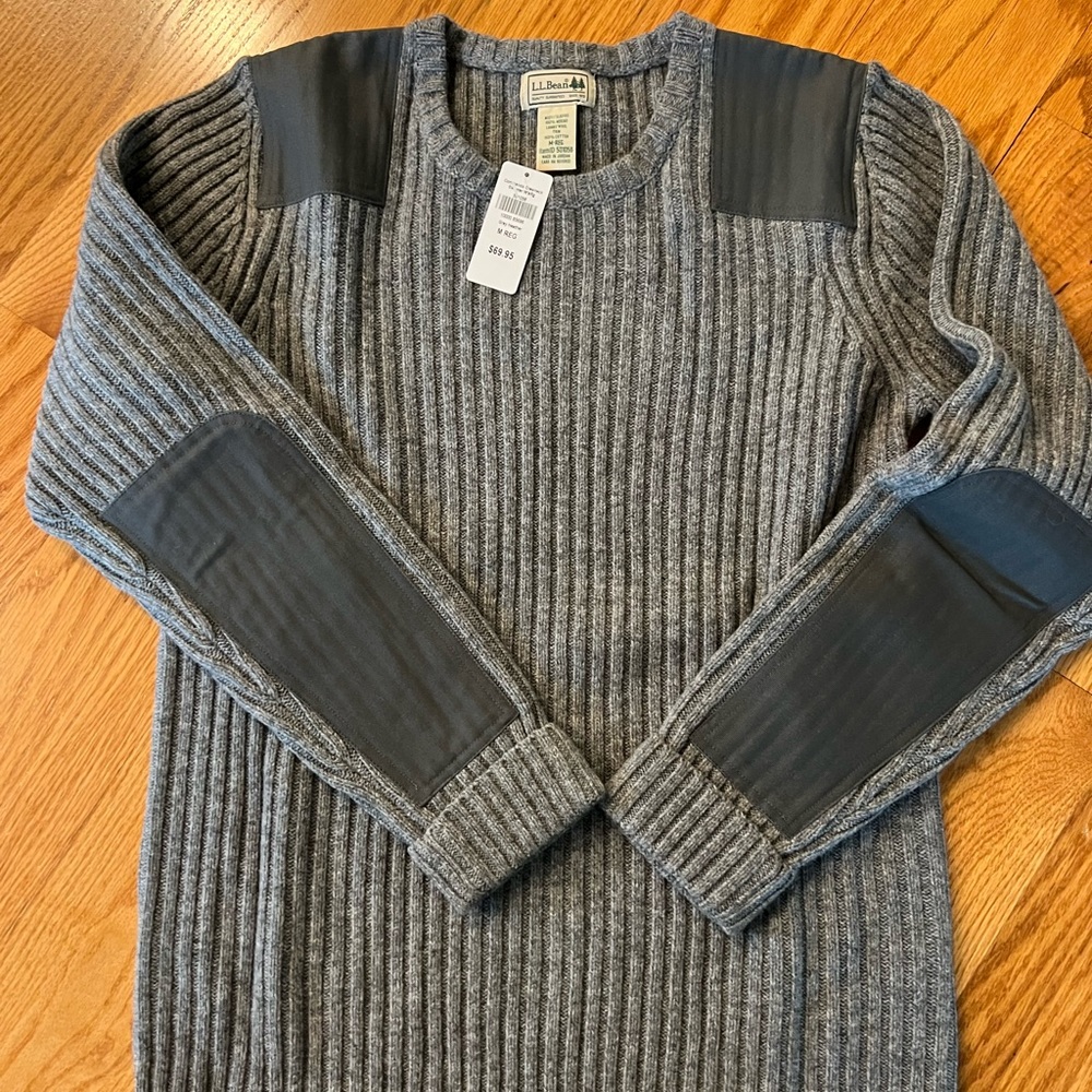L.L. Bean Women’s Heather Gray Wool Sweater NWT!!
